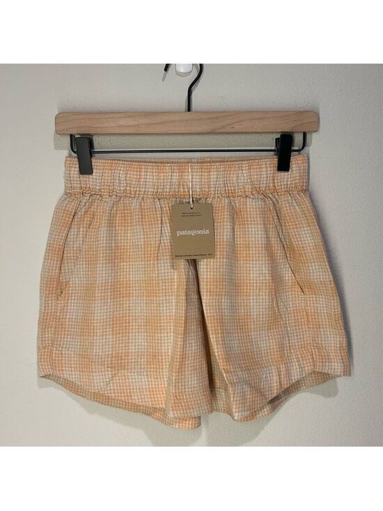 Patagonia Pants - Patagonia Women's Garden Island Shorts Wispy Green Size XS NWT